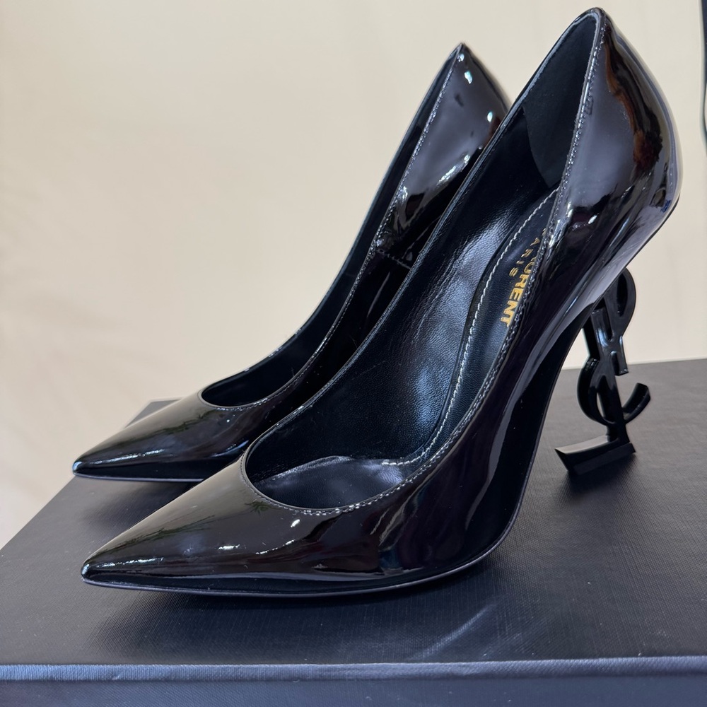 YSL Opyum Pumps